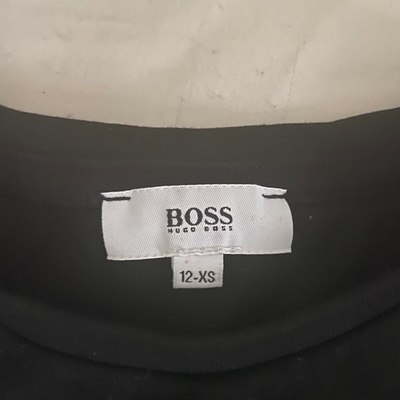 Hugo Boss T-shirt - Picture 3 of 3